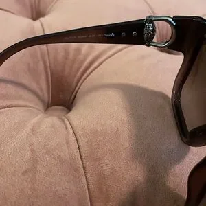 Gucci | Accessories | Brown Gucci Sunglasses With Buckle  display picture 2